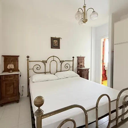 Apartamento N290 - Numana, Su Due Livelli Vista Mare - *