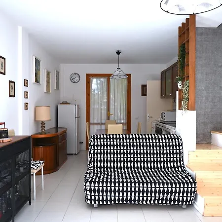 N290 - Numana, Su Due Livelli Vista Mare - Apartamento